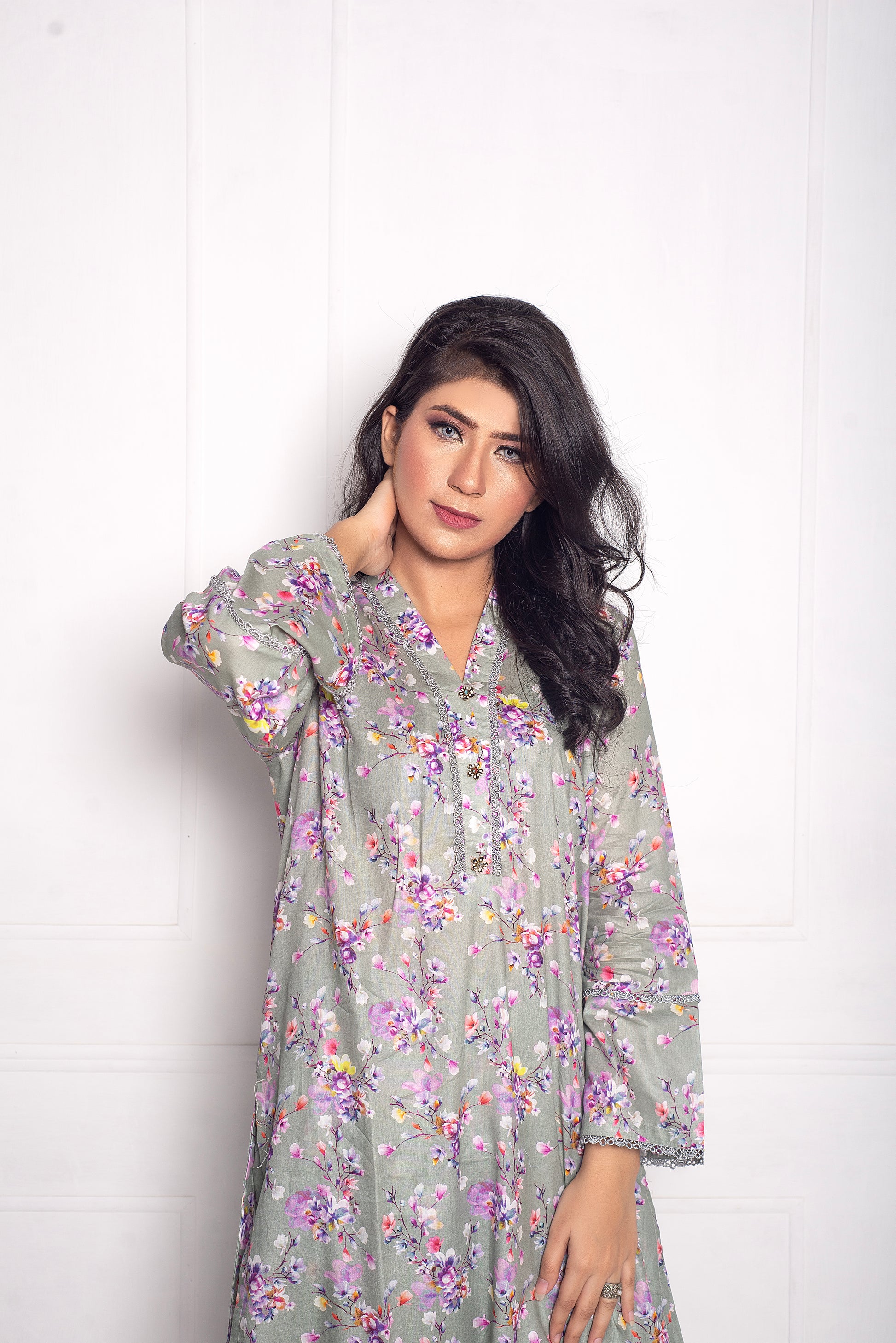 2-Piece Stylish Stitched Premium Digital Printed Lawn Co-Ord Set with Farshi Shalwar