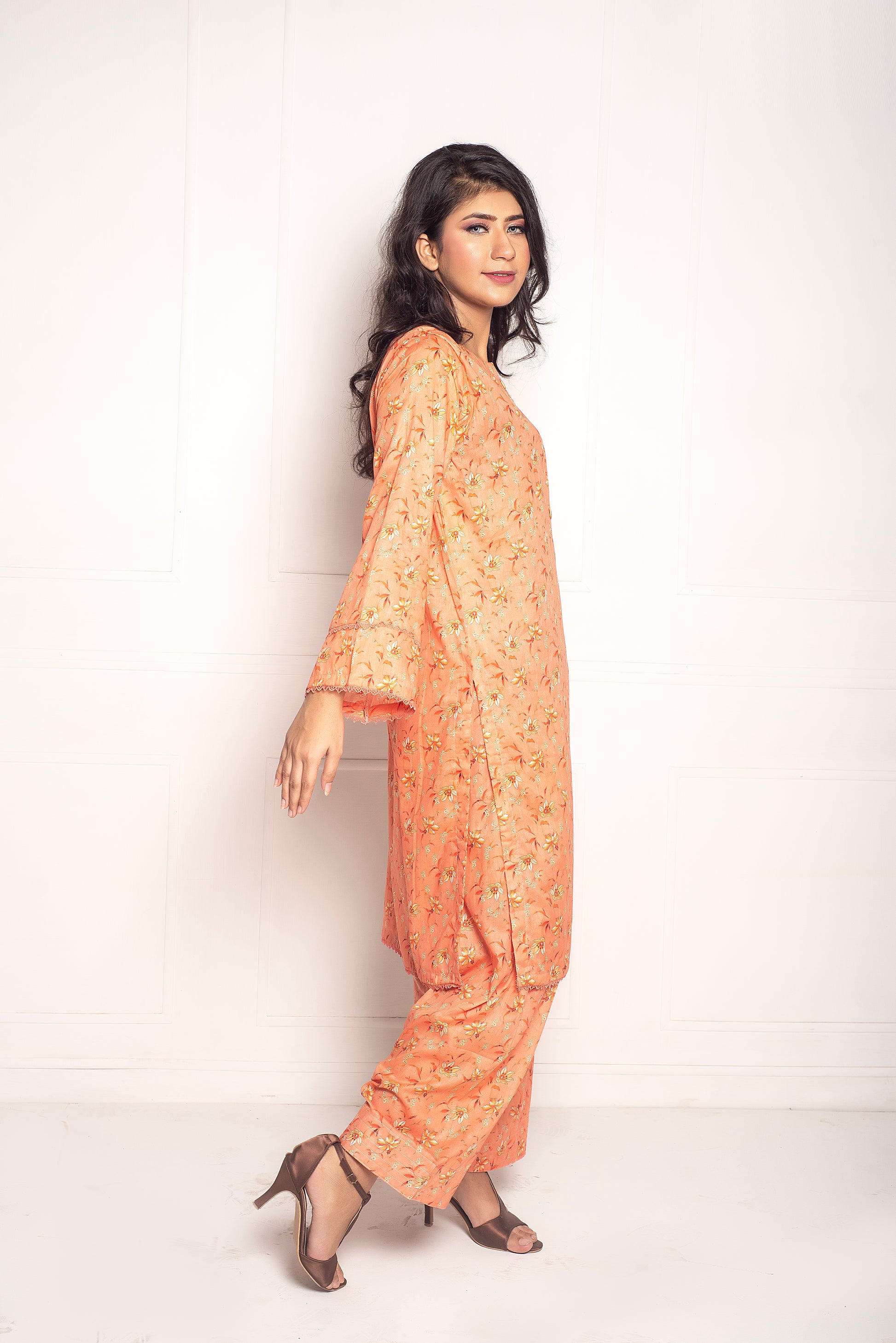 2-Piece Stylish Stitched Premium Digital Printed Lawn Co-Ord Set with Farshi Shalwar